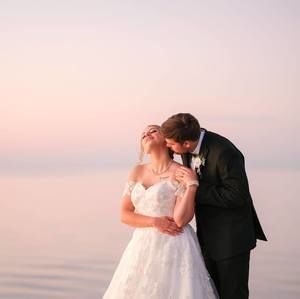 Meet your Posher, Halie